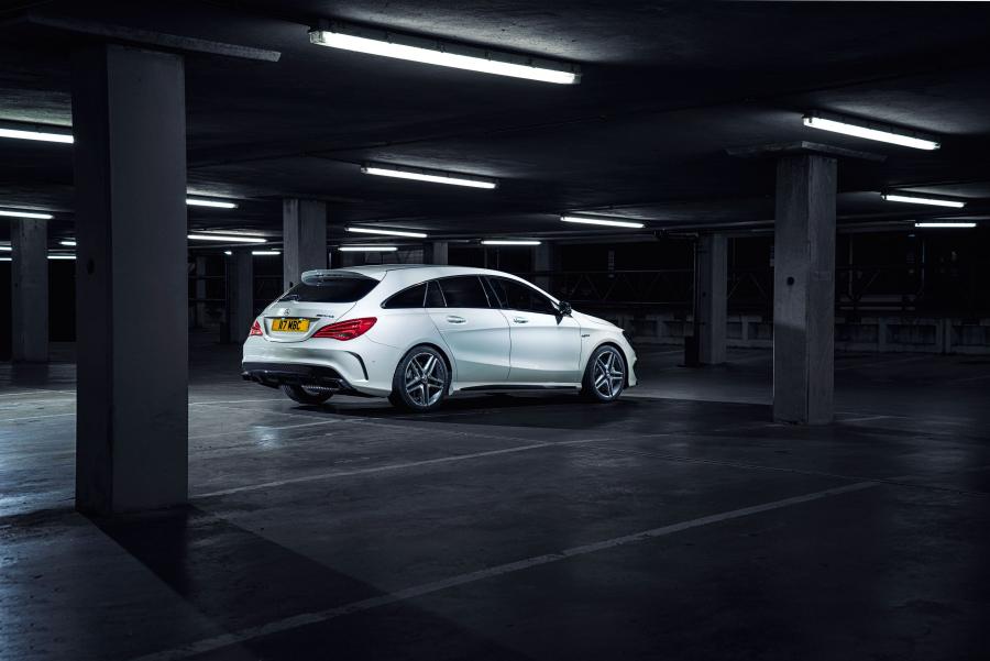  Mercedes-AMG CLA45 Shooting Brake 2015 года  (UK) (фото 19 из 30)
